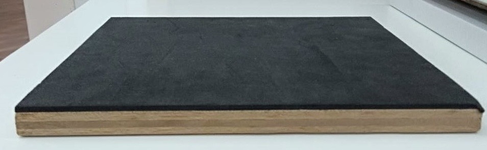 靜音夾板: 可用於地板鋪設與房間牆內隔音，屬於建築材料。隔音降造效果高達29分貝以上。